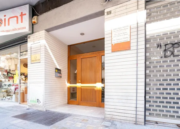 Guesthost - & Elegant Loft - With Balcony Apartamento *