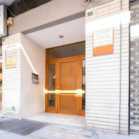 & Elegant Loft - With Balcony Appartement *