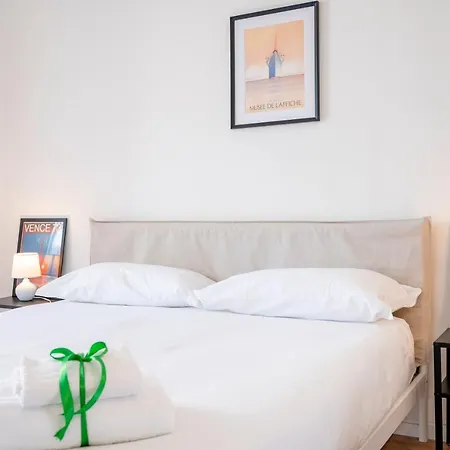 Appartement & Elegant Loft - With Balcony *