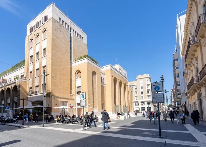 Guesthost - & Elegant Loft - With Balcony